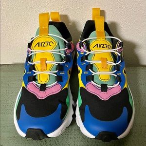 💗Nike Air Max 270 RT NWT😍